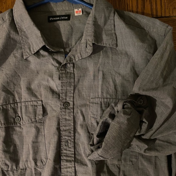 Uniqlo Other - UNIQLO BUTTON DOWN SZ M
